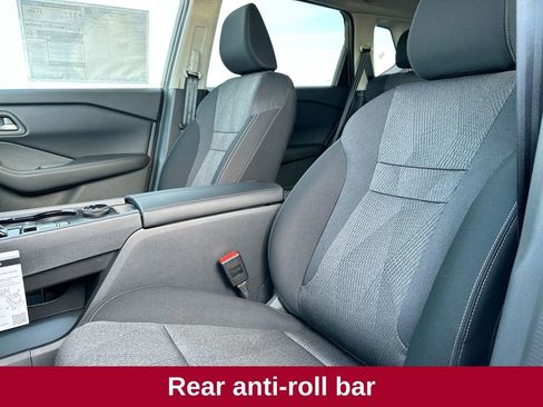 Used 2025 Nissan Rogue SV image 25