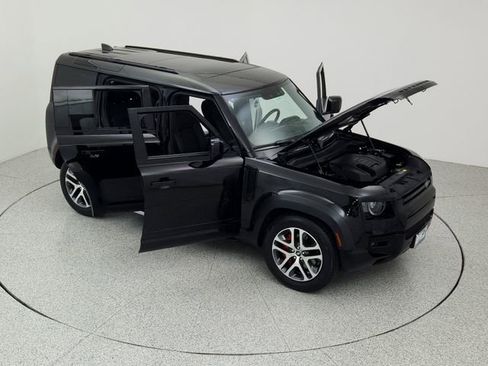 Used 2023 Land Rover Defender 110 X image 22