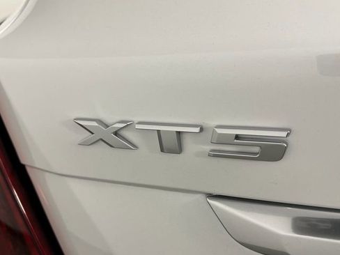 Certified 2026 Cadillac XT5 Premium Luxury w/ Driver Assist Package FWD image 33