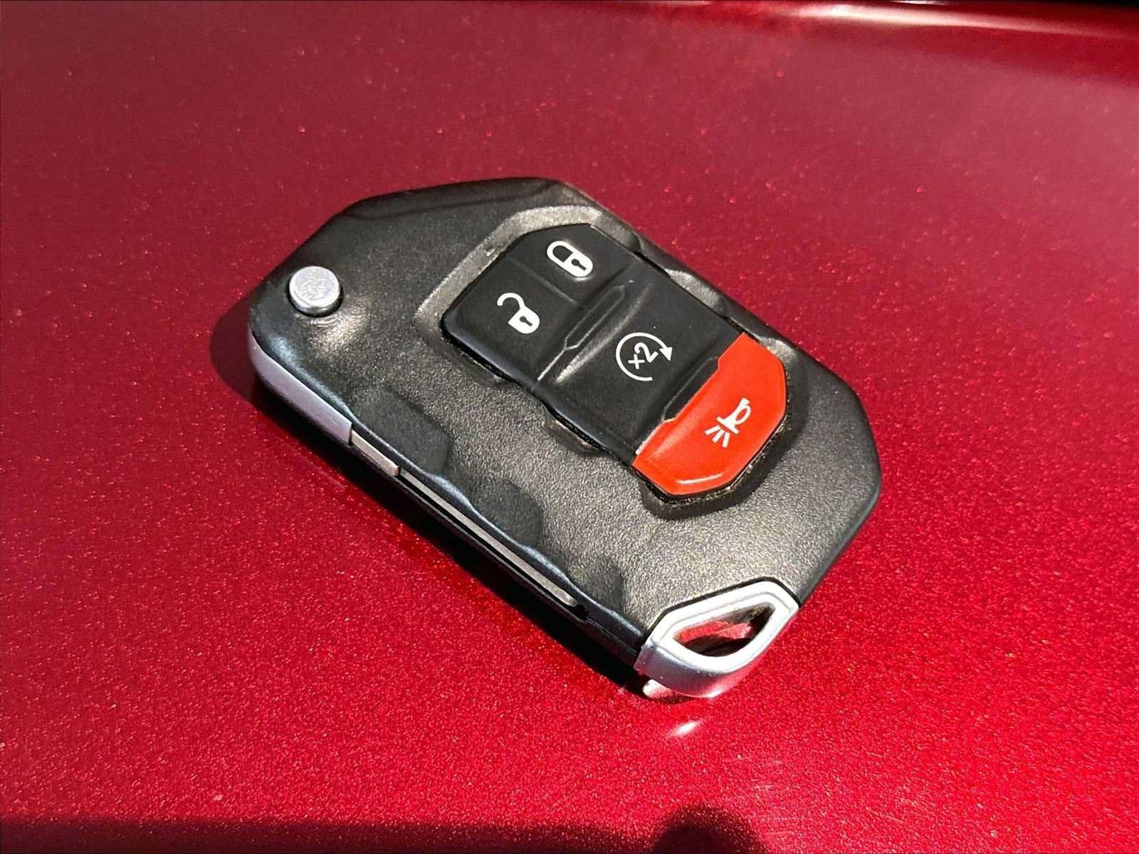 Used 2021 Jeep Wrangler Unlimited Rubicon AWD/4WD image 36