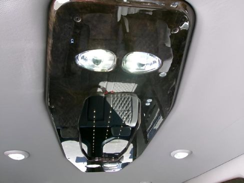 Used 2025 Mercedes-Benz Sprinter 2500 image 13