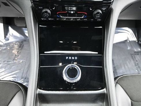 Used 2024 Jeep Grand Cherokee Altitude AWD/4WD image 16