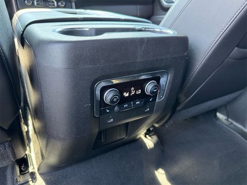 Used 2021 Chevrolet Tahoe High Country image 17