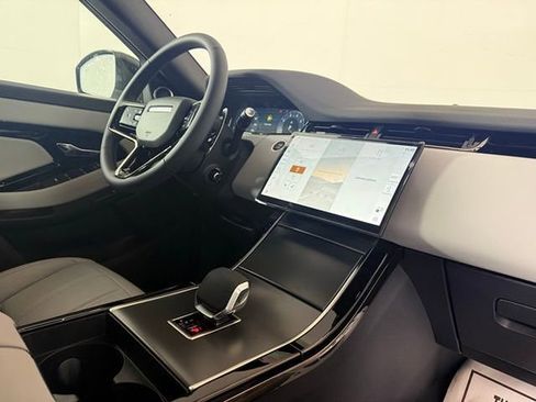 New 2026 Land Rover Range Rover Evoque S image 30