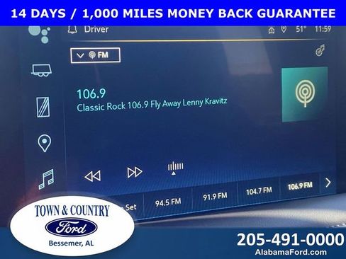 Used 2024 Chevrolet Suburban Z71 w/ Luxury Package image 19