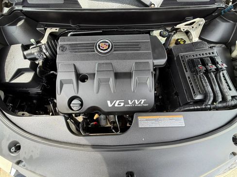 Used 2012 Cadillac SRX Luxury FWD image 30