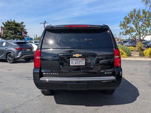 Used 2018 Chevrolet Suburban Premier image 7