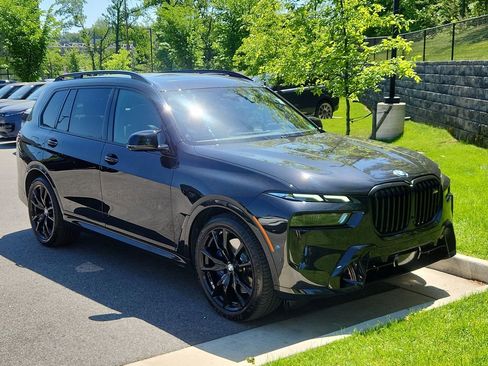 Used 2024 BMW X7 M60i w/ Executive Package AWD/4WD image 10