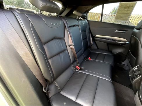 Used 2023 Cadillac XT4 Premium Luxury image 26