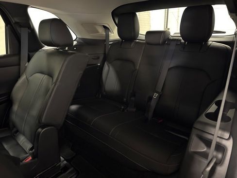 Used 2024 MAZDA CX-90 3.3 Turbo w/ Preferred Plus image 31