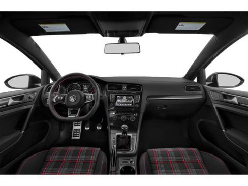 Used 2015 Volkswagen GTI SE FWD image 8