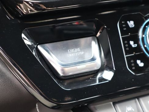 Used 2025 GMC Sierra 1500 AT4X AWD/4WD image 23