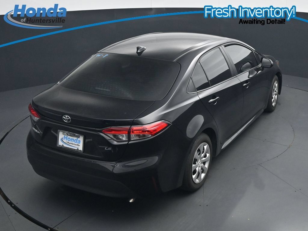Used 2026 Toyota Corolla LE FWD image 32