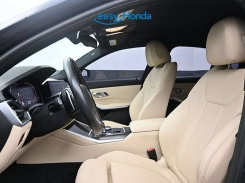 Used 2019 BMW 330i Sedan w/ Driving Assistance Package RWD image 15