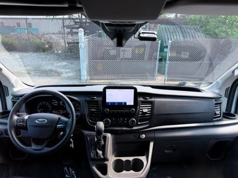 Used 2020 Ford Transit 250 Medium Roof RWD image 23