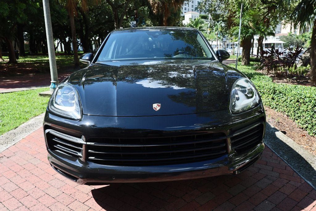 Used 2020 Porsche Cayenne AWD/4WD image 20