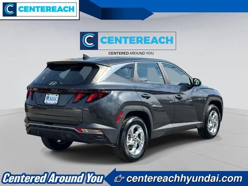 Used 2023 Hyundai Tucson SE AWD/4WD image 4