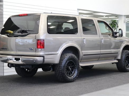 Used 2002 Ford Excursion Limited image 7