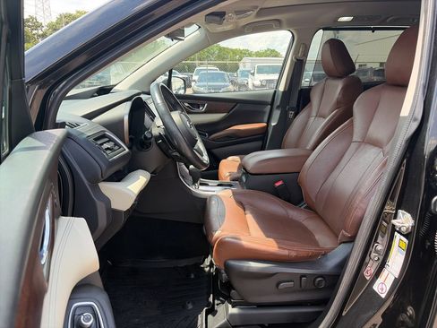 Used 2019 Subaru Ascent Touring w/ Popular Package #2A AWD/4WD image 2