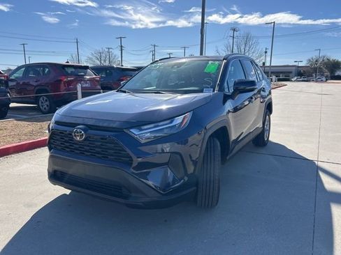 Used 2023 Toyota RAV4 XLE image 7
