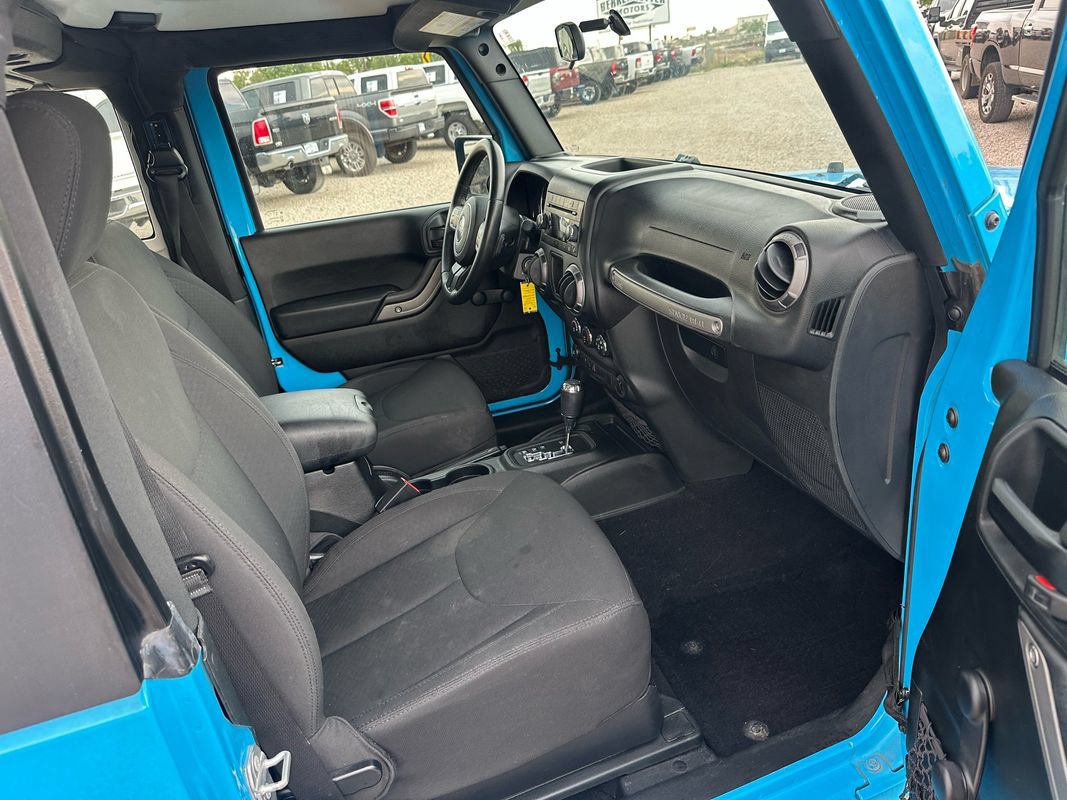 Used 2018 Jeep Wrangler Sport AWD/4WD image 21