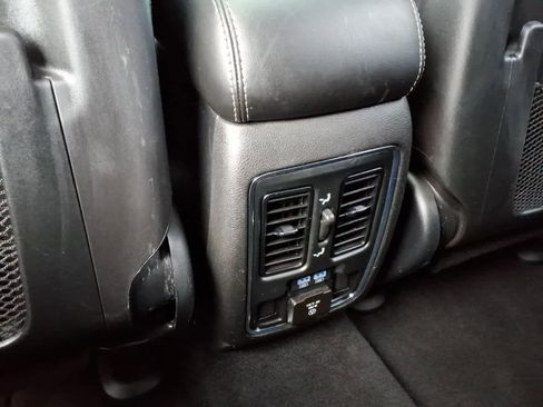 Used 2021 Jeep Grand Cherokee Limited w/ Quick Order Package 28K 80th RWD image 12