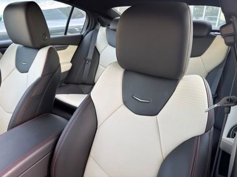 Used 2025 Cadillac CT5 Sport image 13