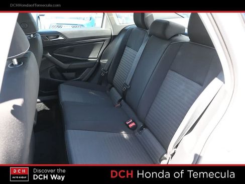Used 2022 Volkswagen Jetta S FWD image 19
