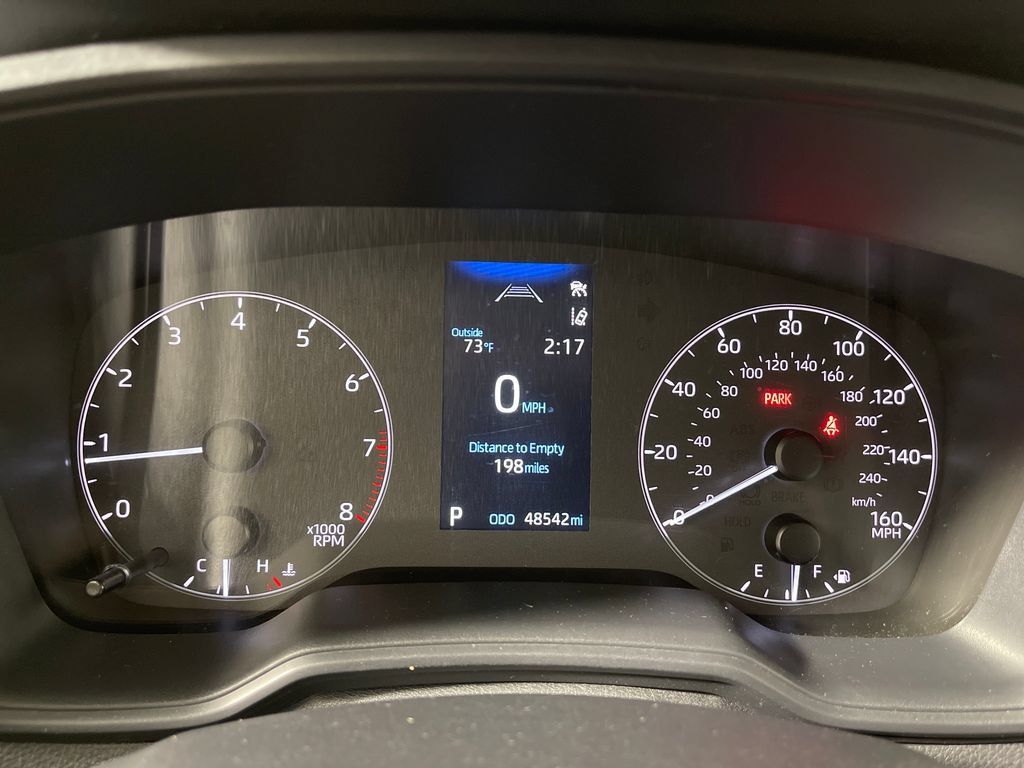 Certified 2025 Toyota Corolla LE FWD image 18