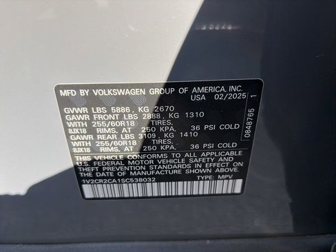 Used 2025 Volkswagen Atlas Peak Edition SE image 26
