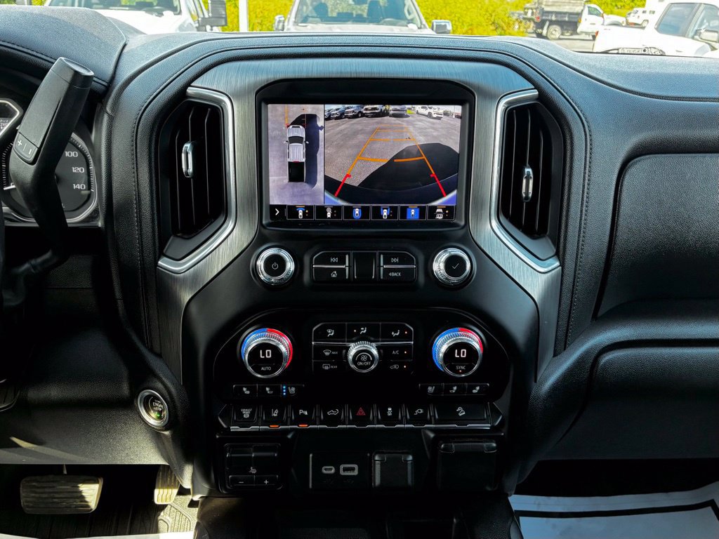 Used 2021 GMC Sierra 2500 Denali w/ Denali Ultimate Package AWD/4WD image 21