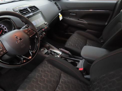 New 2026 Mitsubishi Outlander Sport AWD image 19