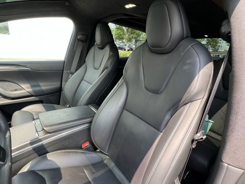 Used 2022 Tesla Model X Plaid AWD/4WD image 16