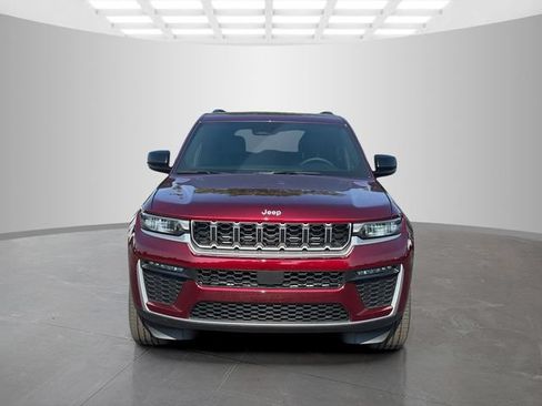 Certified 2026 Jeep Grand Cherokee Limited AWD/4WD image 2