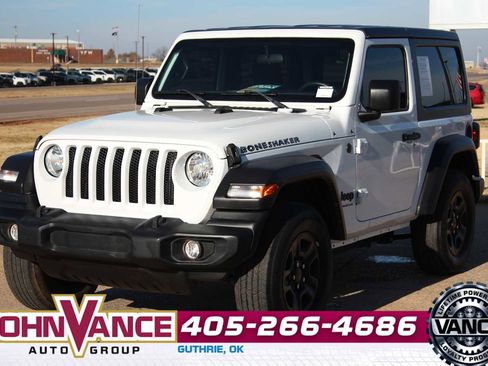 Used 2022 Jeep Wrangler Sport image 3