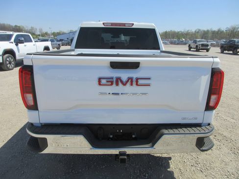 New 2026 GMC Sierra 1500 SLE w/ Max Trailering Package AWD/4WD image 7