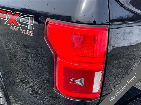 Used 2018 Ford F150 Lariat w/ Equipment Group 502A Luxury AWD/4WD image 28