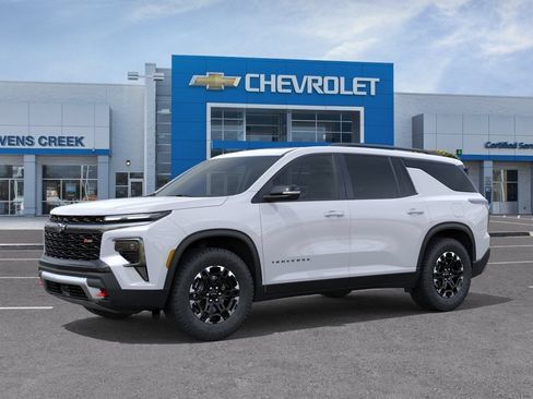 New 2027 Chevrolet Traverse Z71 w/ Driver Confidence Package AWD/4WD image 6