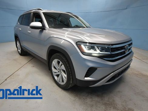 Used 2022 Volkswagen Atlas SE AWD/4WD image 1