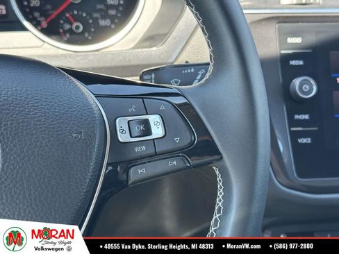 Certified 2021 Volkswagen Tiguan SE AWD/4WD image 23