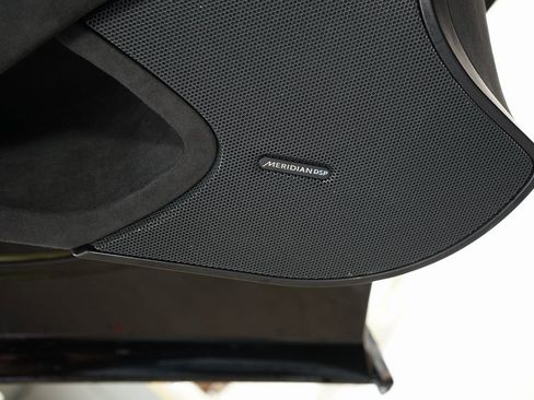 Used 2015 McLaren 650S Spider image 24