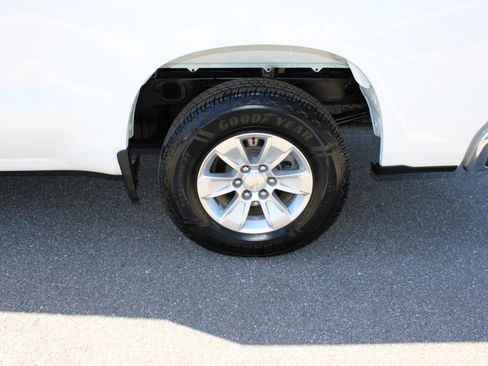 Used 2021 Chevrolet Silverado 1500 W/T w/ WT Fleet Convenience Package RWD image 25