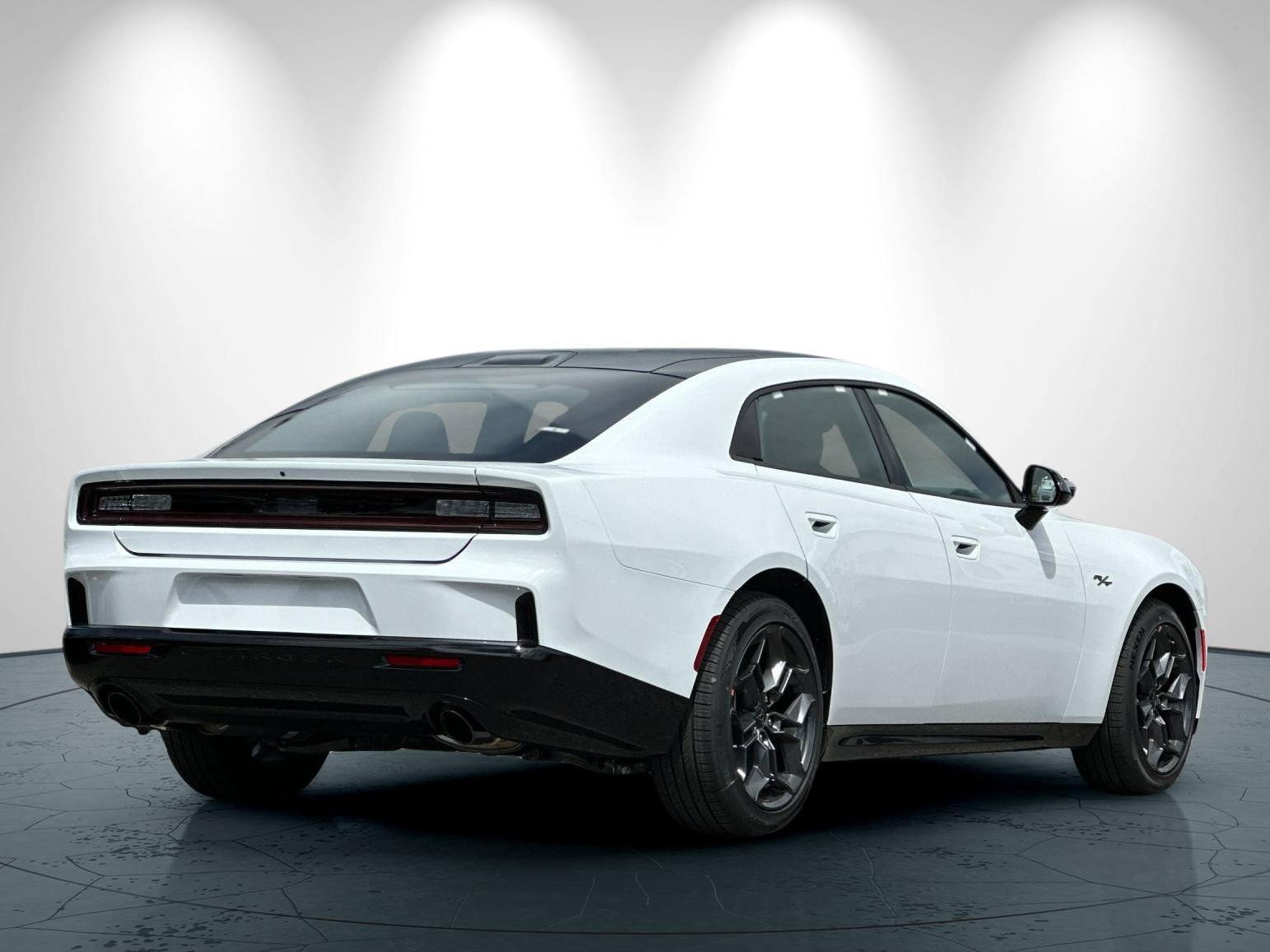 New 2026 Dodge Charger R/T w/ Blacktop Package AWD/4WD image 4