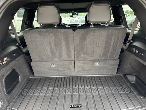 Used 2021 Jeep Grand Cherokee L Overland w/ Luxury Tech Group IV AWD/4WD image 19