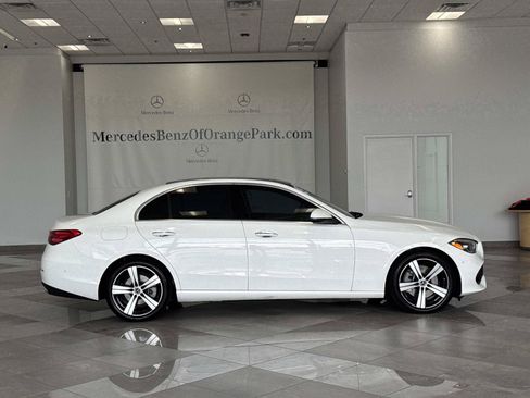 Used 2025 Mercedes-Benz C 300 Sedan image 3