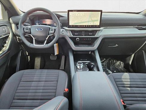 New 2025 Ford Explorer ST-Line image 15