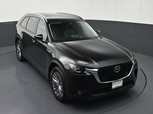 Used 2024 MAZDA CX-90 Plug-In Hybrid w/ Preferred AWD/4WD image 32