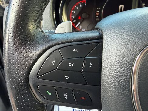 Used 2025 Dodge Durango GT AWD/4WD image 11