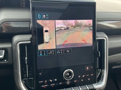 New 2026 GMC Yukon XL Elevation w/ Elevation Premium Package image 25