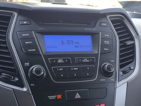 Used 2015 Hyundai Santa Fe Sport image 23